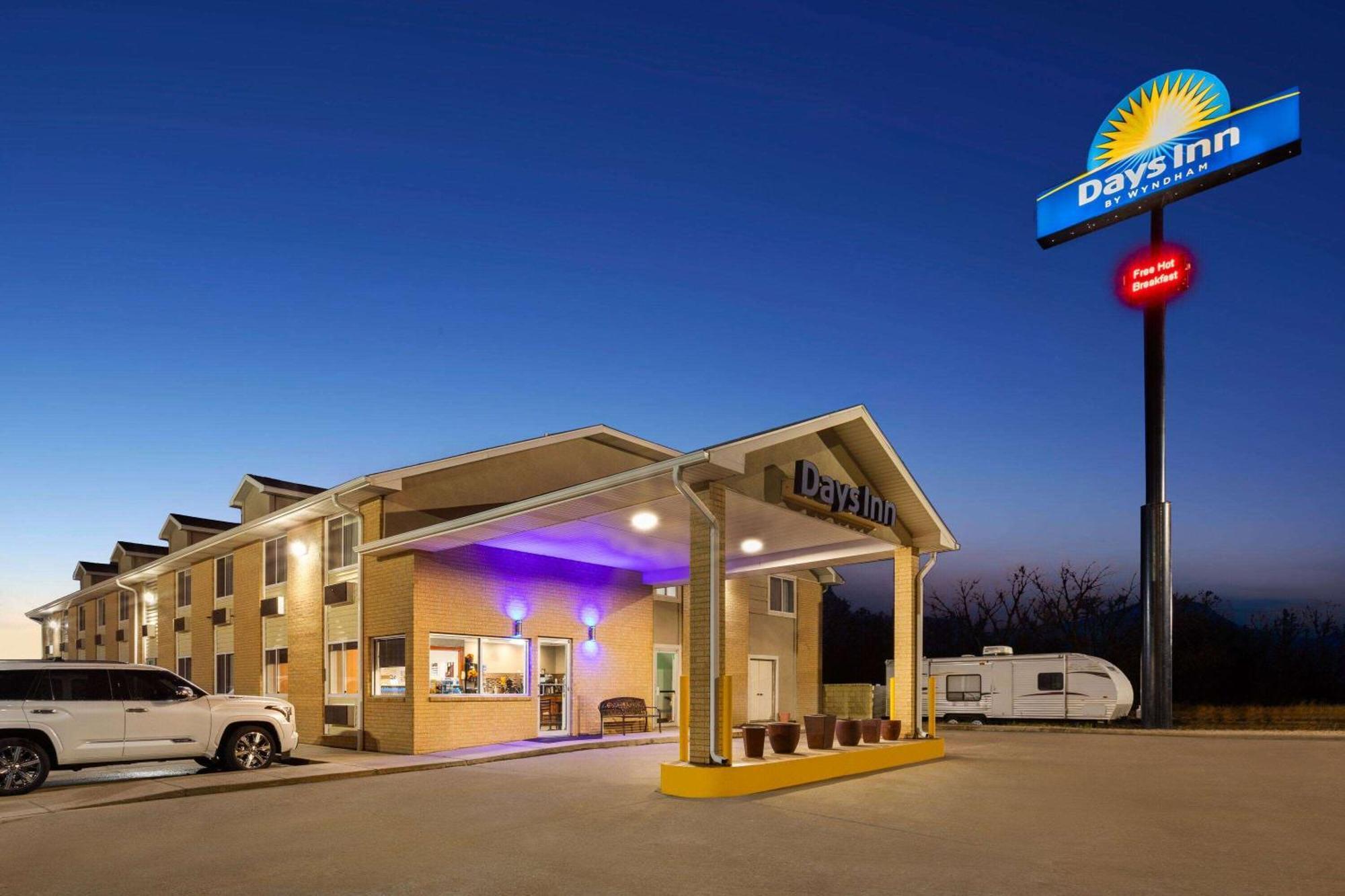 Days Inn By Wyndham Ogallala Ngoại thất bức ảnh